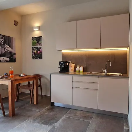 Borgo Casa Dottore Montefiore dellʼAso