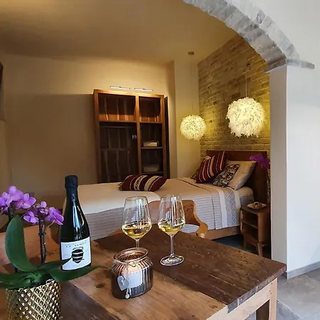 Borgo Casa Dottore * Montefiore dellʼAso