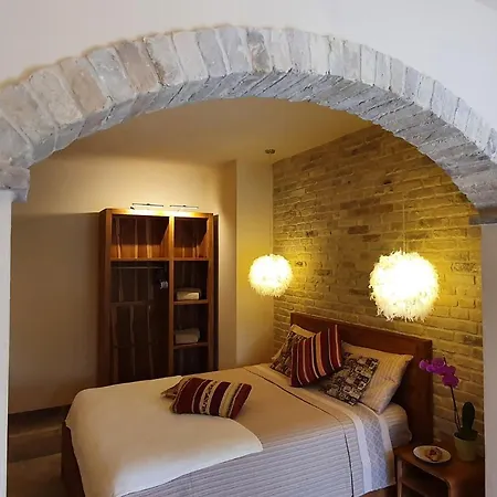 Borgo Casa Dottore Montefiore dellʼAso
